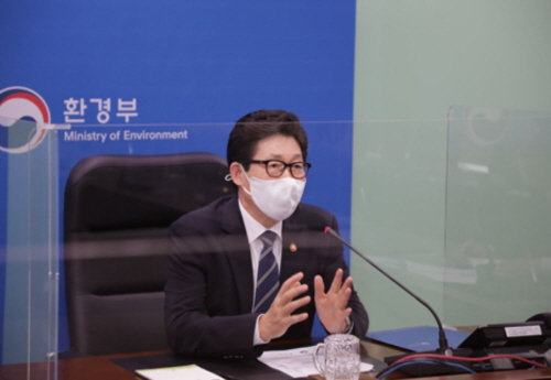 환경부 조명래 장관 [사진=환경부]
