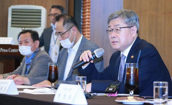 고용노동부 이재갑 장관 [사진=고용노동부]