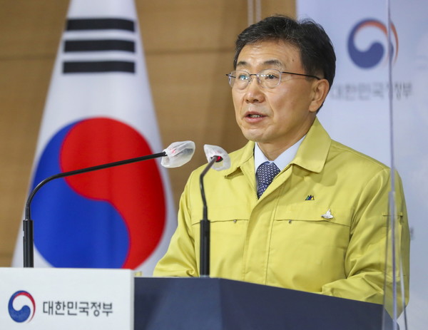 보건복지부 권덕철 장관 [사진=보건복지부]