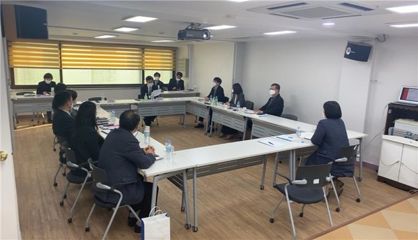 행정부시장 현장점검 관계기관 회의 중인 모습이다. [사진=인천시]