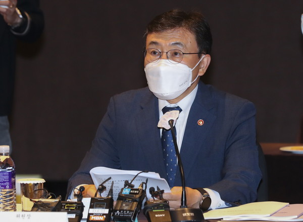 보건복지부 권덕철 장관 [사진=보건복지부]