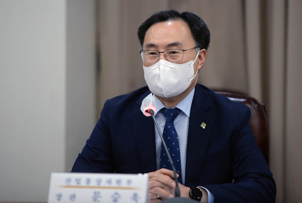 산업통상자원부 문승옥 장관 [사진=산업통상자원부]