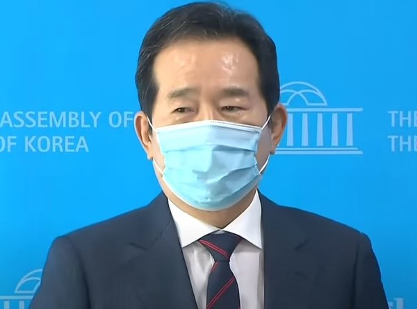 정세균 전 국무총리가 민주당 대선후보 경선에서 중도 사퇴했다[사진=티비화면 촬영 캡쳐]