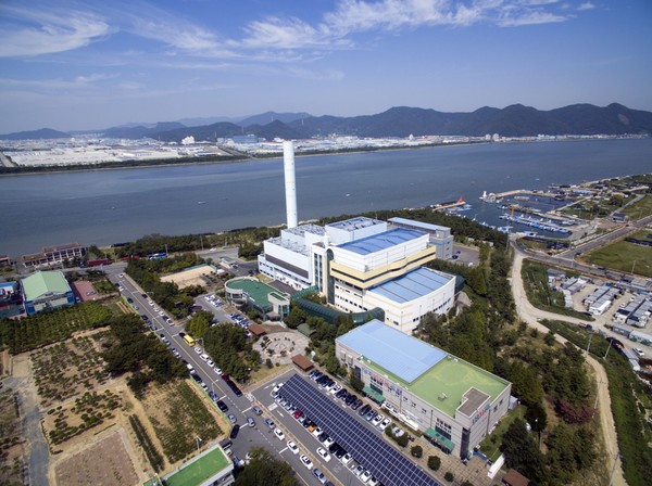 (사진=부산환경공단 명지 소각장(명지자원에너지센터) 전경)