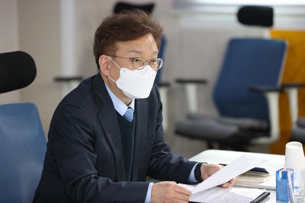 중소기업벤처부 권칠승 장관 [사진=중소기업벤처부]