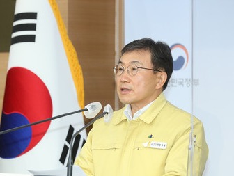 보건복지부 권덕철 장관 [사진=보건복지부]