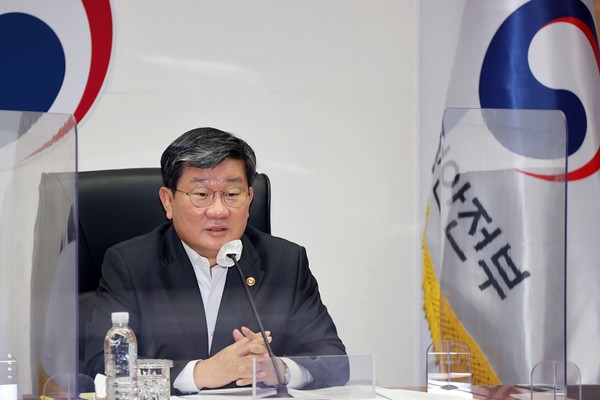 행정안전부 전해철 장관 [사진=행정안전부]