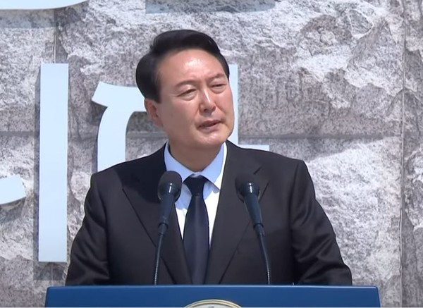 기념사를 낭독하는 윤석열  대통령 [사진=K티비 화면 촬영 캡쳐]