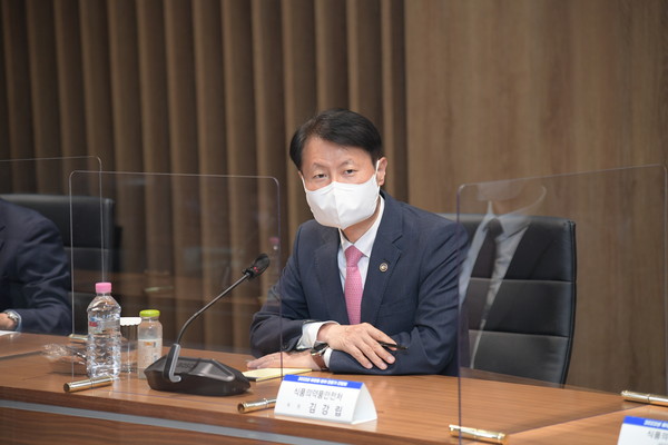 식품의약안전처 김강립 처장 [사진=식품의약안전처]