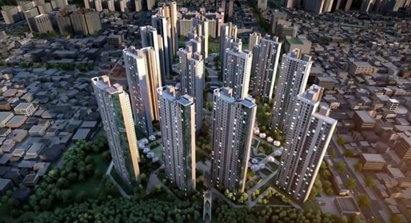 (사진=광명 11구역의 경우 학생 수 증가 문제를 해결해 달라는 학교의 요구에 따라 300억 원을 들여 학교 증설을 약속했다.)