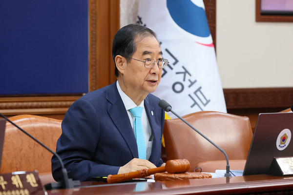 한덕수 국무총리가 11일 정부서울청사에서 열린 국무회의를 주재, 모두발언을 하고 있다.(사진=국무조정실)