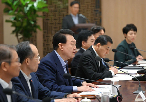 윤석열 대통령이 8월 31일 제19차 비상경제 민생회의에서 발언을 하고 있다.(사진=대통령실)