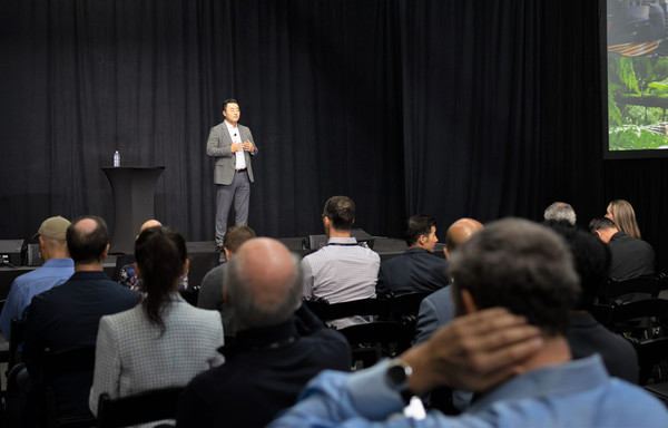 현대차그룹 김흥수 부사장이 모빌리티 혁신 포럼에서 개회사를 하고 있다.(사진=현대자동차그룹)