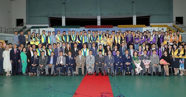 (사진=지난해 6월 22일 국제와이즈멘 김해지방장 및 9개클럽 회장 이취임식이 개최됐다.)