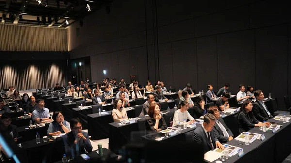 ‘기후위기 대응을 위한 기후변화 감시·예측 포럼’에서 참석자들이 발표를 듣고 있다. (사진=기상청)