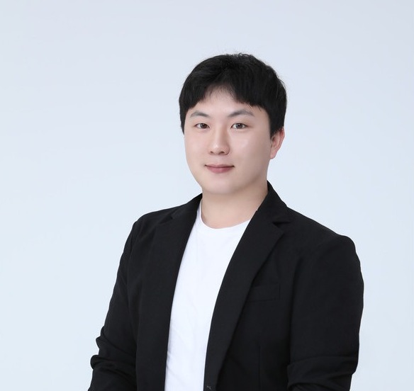 (주)청아 김용 대표