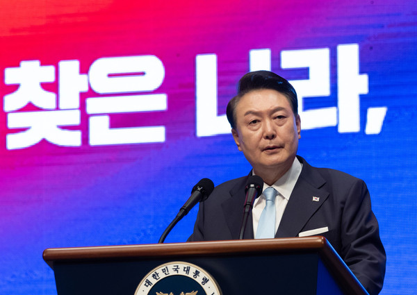 윤석열 대통령이 15일 서울 세종문화회관에서 열린 제79주년 광복절 경축식에서 경축사를 하고 있다. (사진=대통령실)