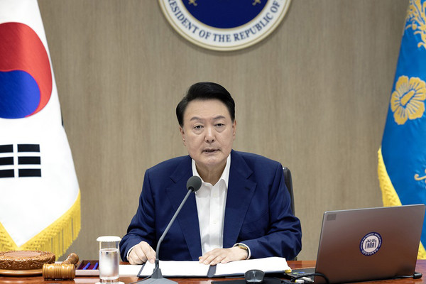 윤석열 대통령은 10일 용산 대통령실에서 열린 제39회 국무회의에서 각 부처 장관들로부터 추석 민생 대책과 현안을 보고받고 대책을 점검했다. (사진=대통령실)