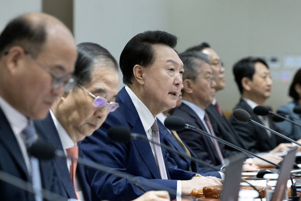 윤석열 대통령은 24일 용산 대통령실에서 2024년도 제41회 국무회의를 주재했다. (사진=대통령실)