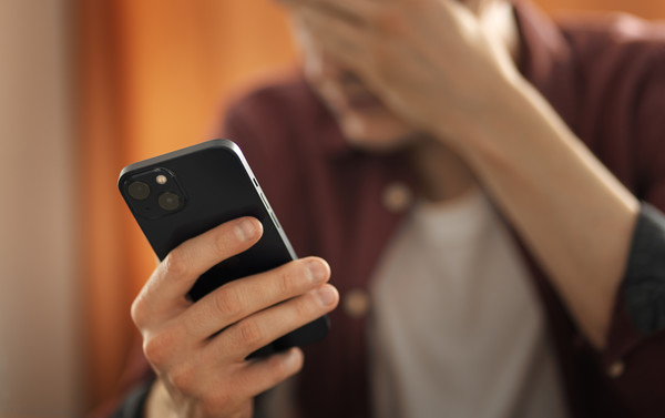 나도 모르는 사이에 내 휴대전화가 좀비 폰으로? (사진=freepik)