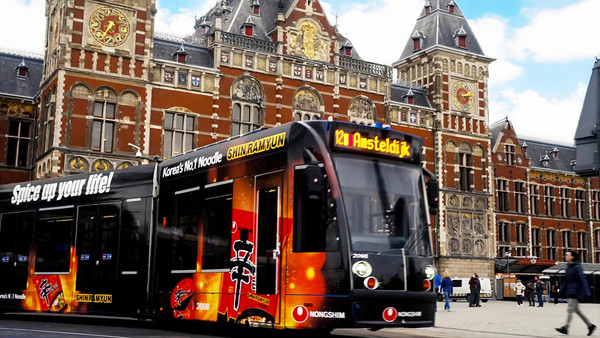 농심 네덜란드 암스테르담 신라면 트램 광고 (사진=농심)
