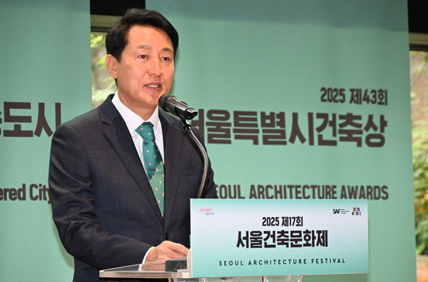 오세훈 서울시장이 9일 ‘제17회 서울건축문화제’ 개막식에서 환영사를 하고 있다.(사진=서울시)