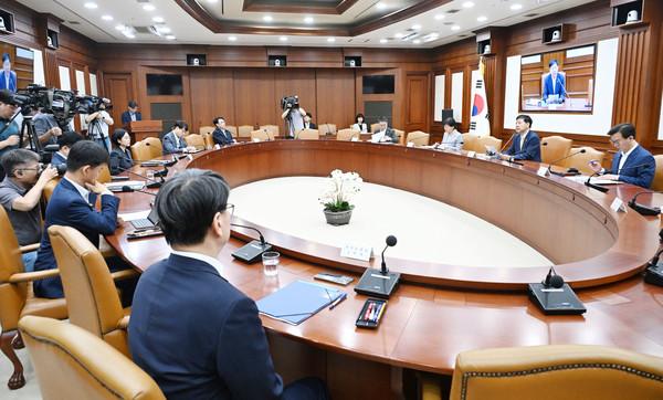 지난 8월 7일 개최된 경제관계장관회의 (사진=기획재정부 자료사진)