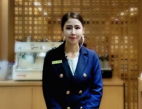  진심에서 우러나오는 예쁜 마음으로 고객을 대하는  박성현 지배인