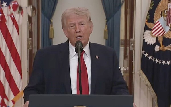 도널드 트럼프 미국 대통령이 최근 대국민 연설을 하고 있다 [사진=티비화면 촬영 캡쳐]